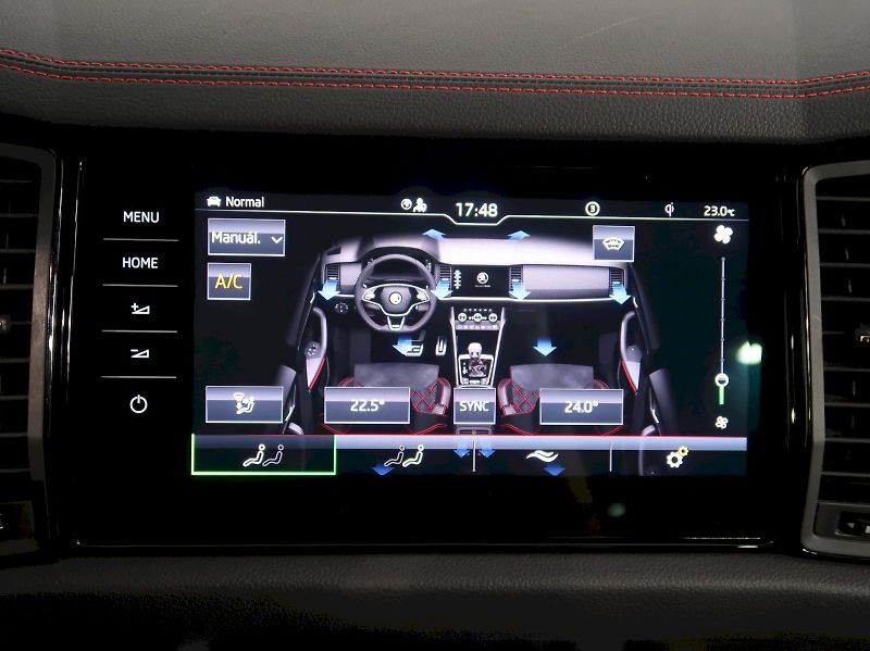 Škoda Kodiaq (2023) RS 2.0TSI 180KW 4x4 DSG TAŽNÉ - fotka 30 z 46