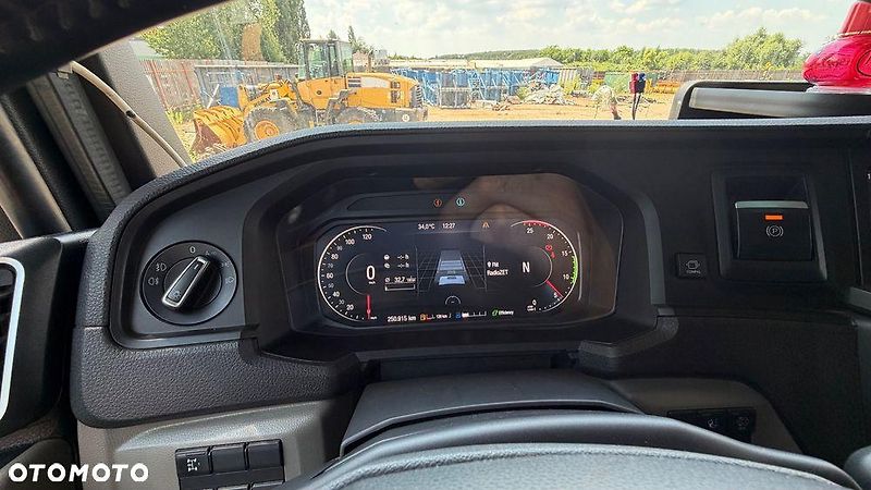 MAN TGX (2022) 26.510 6x2 kontejner HIAB MULT - fotka 11 z 16