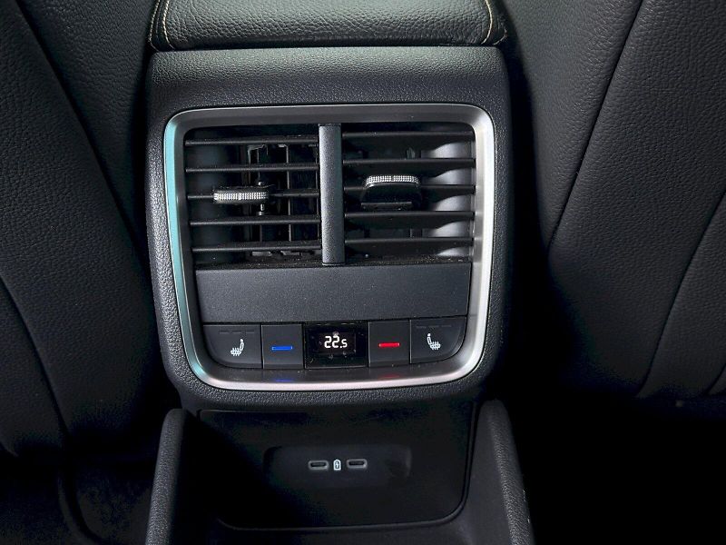 Škoda Octavia (2025) Combi 2.0 TDI 110 kW DSG TopSe - fotka 8 z 25