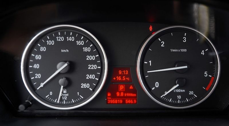 BMW X5 3.0d xDrive/Al/kůže/235 PS/AT - fotka 32 z 34