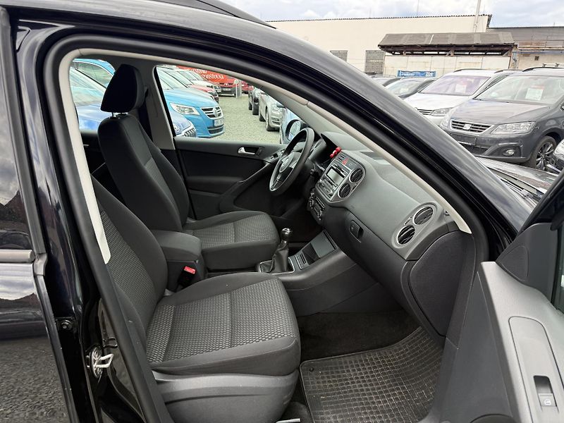 Volkswagen Tiguan 1.4 TSI DIGIKLIMA - fotka 10 z 13