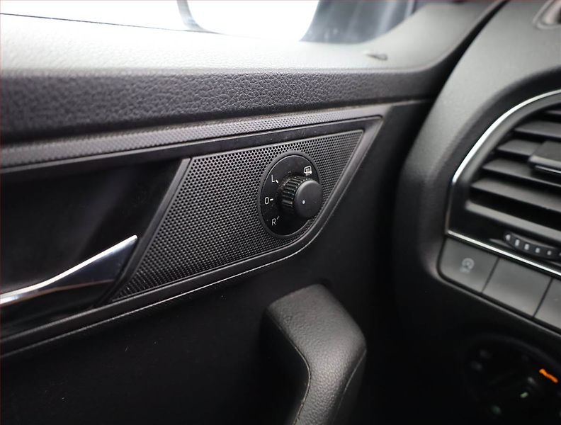Škoda Fabia (2018) Style 1.0 TSI, Tempomat - fotka 17 z 19