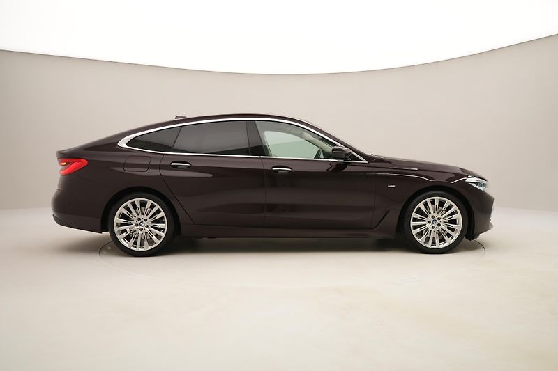 BMW Řada 6 640i GT Luxury Line REZERVACE - fotka 13 z 71