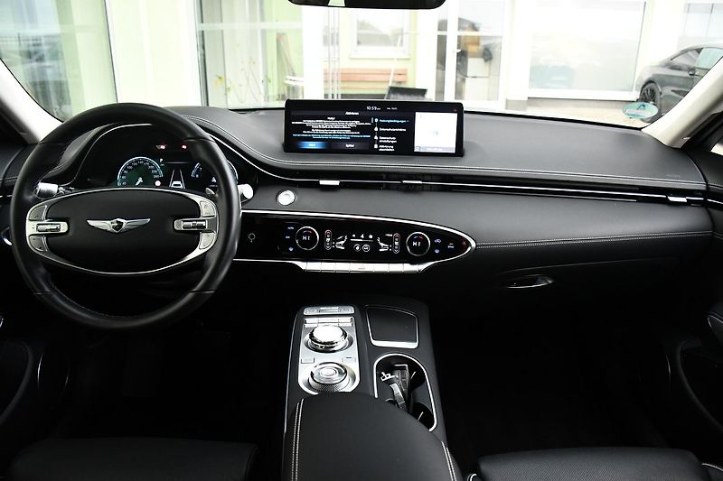 Genesis GV70 2.5T AWD AT8 LUXURY LINE - fotka 9 z 46