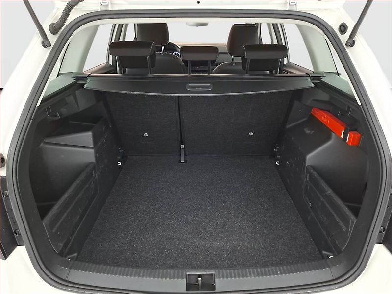 Škoda Fabia (2022) Ambition 1.0 TSI, ČR,1.maj - fotka 13 z 16