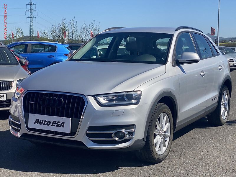 Audi Q3 (2013) 2.0 TFSi Quattro, Bixen - fotka 3 z 13
