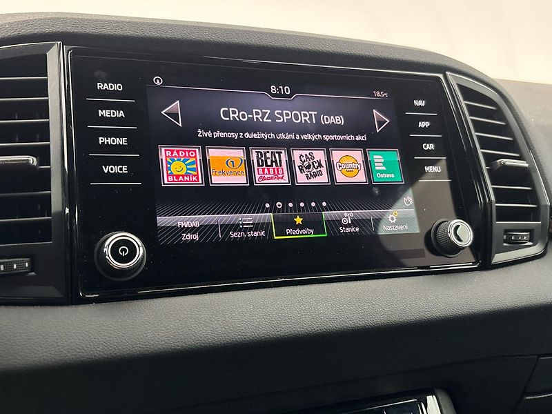 Škoda Karoq SportLine - fotka 12 z 28