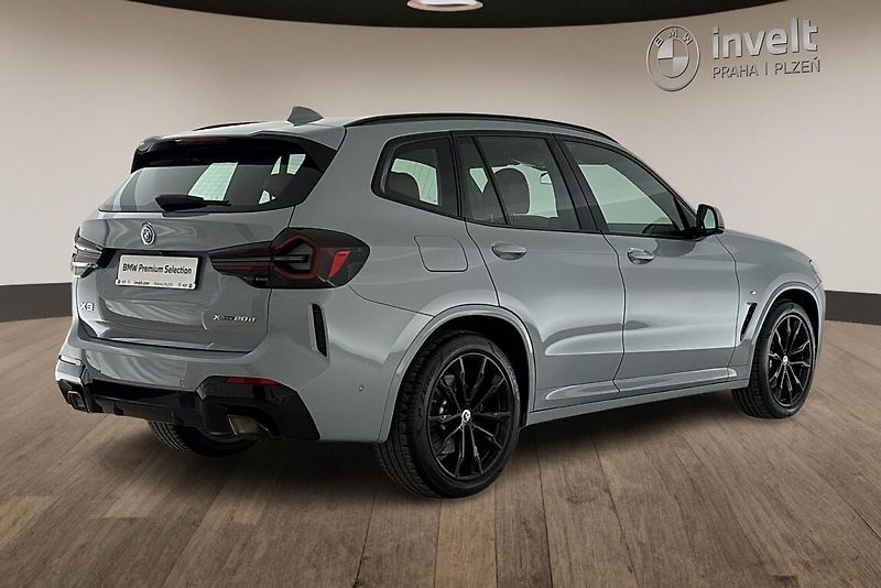BMW X3 xDrive20d - fotka 3 z 26