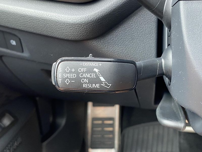 Škoda Octavia Scout 2,0 TDI 110 kW 4x4 DSG - fotka 12 z 28