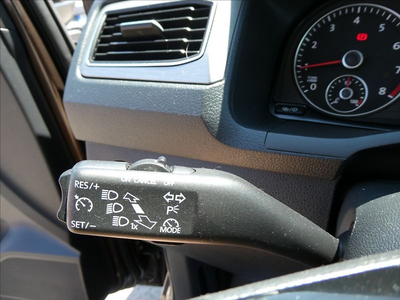 Volkswagen Caddy 1,4 TSi 92kW webasto, serviska - fotka 31 z 44