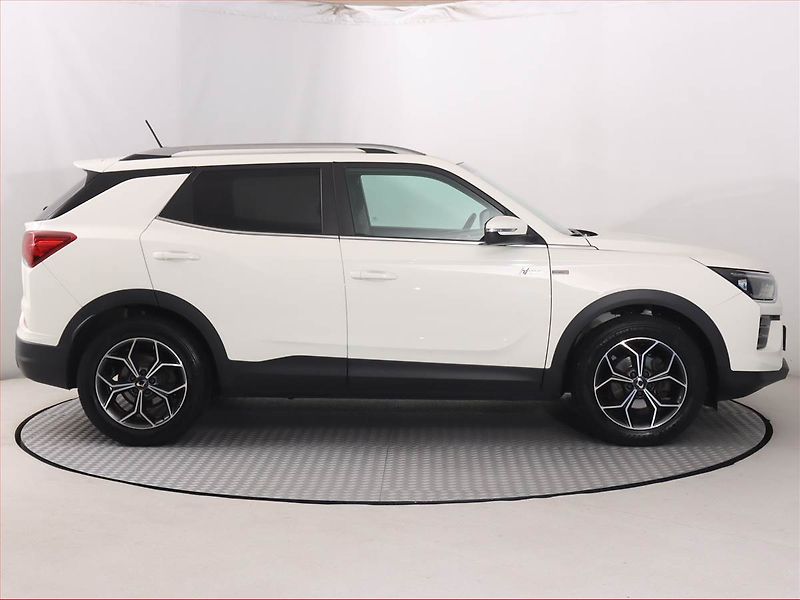 SsangYong Korando (2022) 1.5 T-GDI - fotka 6 z 21