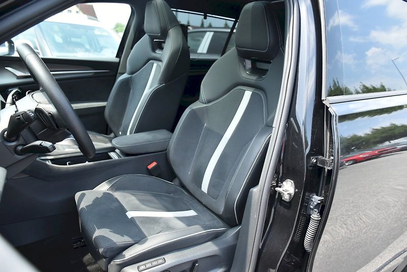 Škoda Kodiaq (2025) SPORTLINE 2.0 TSI 150kW 4x4 DS - fotka 17 z 29