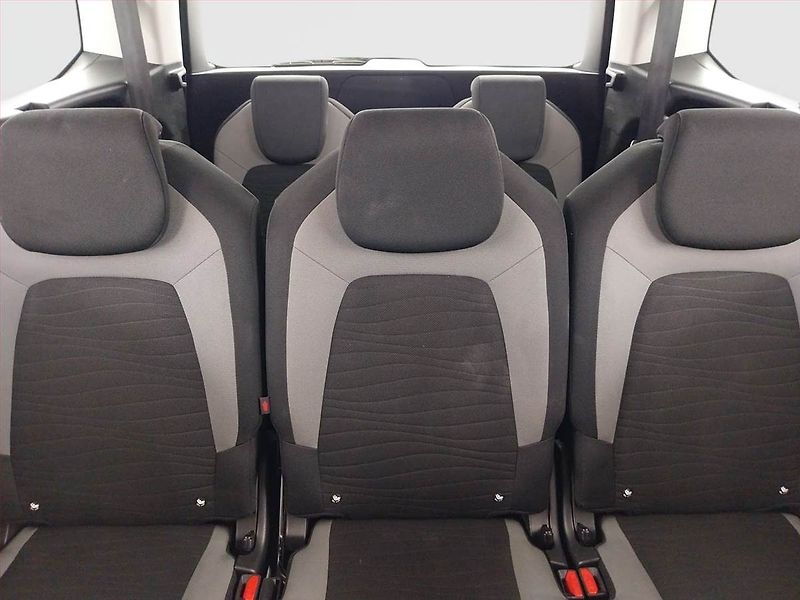 Citroën C4 Picasso (2016) 2.0 HDI, 7 míst, Serv.kniha - fotka 10 z 22