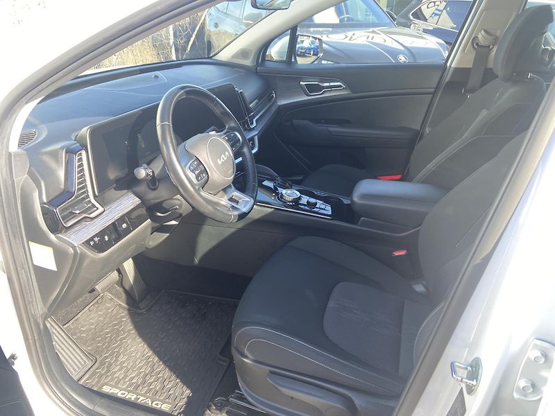 Kia Sportage 1.6 T-GDI 132kW DCT AWD Exclus - fotka 10 z 20