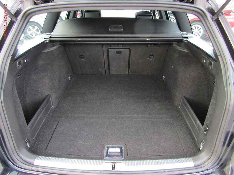 Volkswagen Passat (2014) 2.0TDi, Xenon, panor - fotka 7 z 19