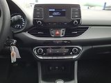 Hyundai i30 1,0 TGDI 120k M6 - náhled 16