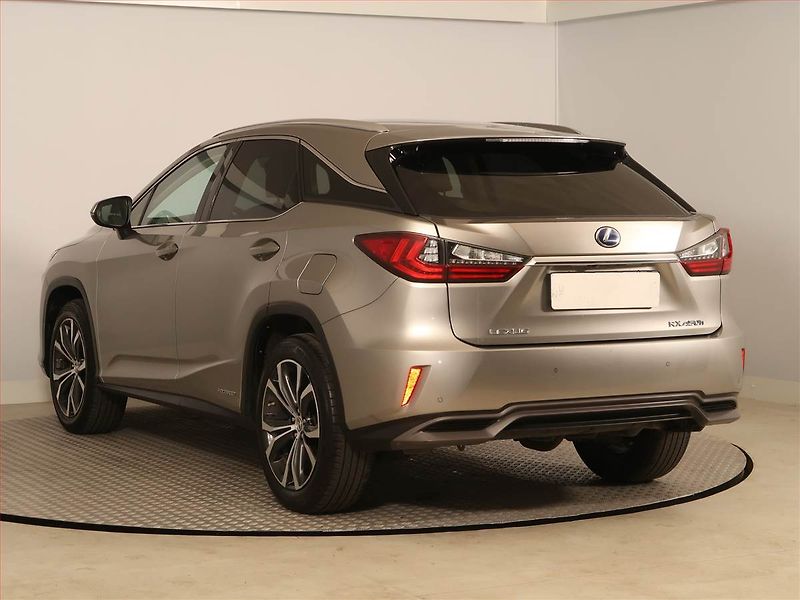 Lexus RX 400h (2017) 450 h - fotka 4 z 27