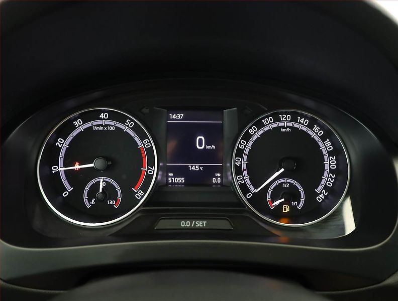 Škoda Rapid (2018) Style Plus 1.0 TSI, ČR,1.maj - fotka 9 z 17