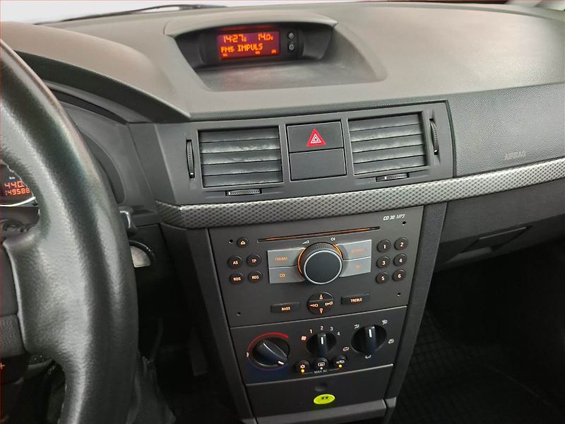 Opel Meriva (2010) 1.6, po STK, Tažné - fotka 12 z 15
