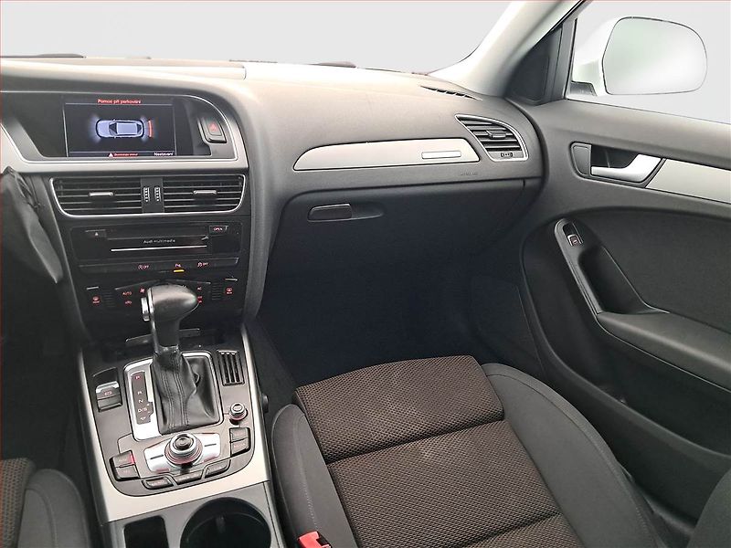 Audi A4 Allroad (2012) 2.0 TDI, 4X4, Automat - fotka 8 z 20