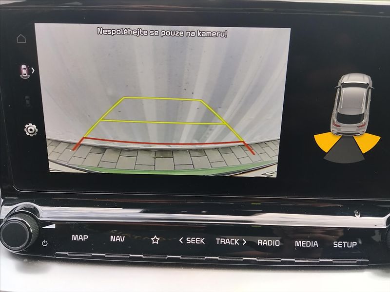 Kia XCeed 1,5   1.5 T-GDI 117Kw GT Line, - fotka 14 z 35