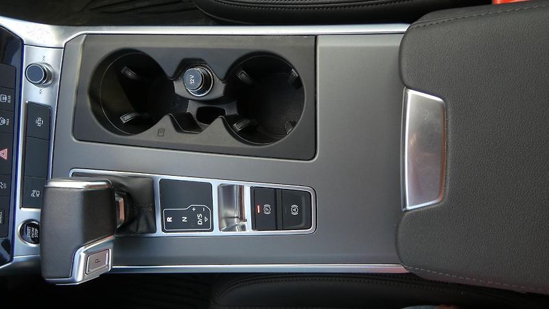 Audi A6 ALLROAD QUATTRO 50 TDI quattro - fotka 20 z 26