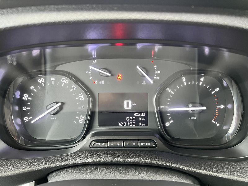 Peugeot Expert 2.0HDi 5MÍST ČR KLIMA odp. DPH - fotka 15 z 34
