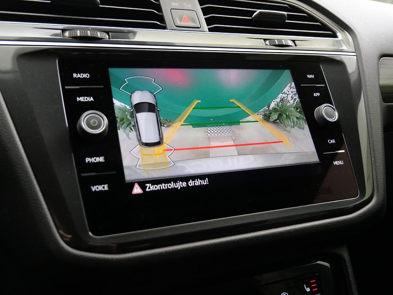 Volkswagen Tiguan Allspace - fotka 17 z 28