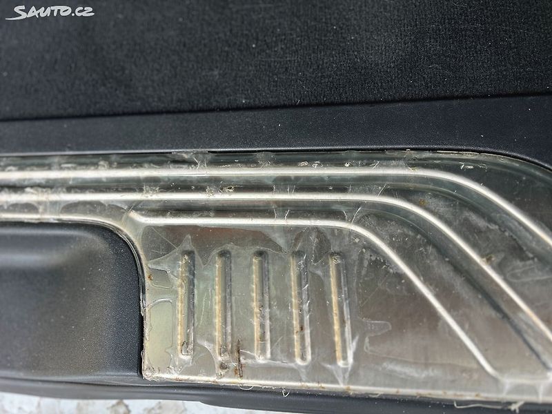 Mercedes-Benz Třídy V 4matic 1.maj ČR odpočet DPH - fotka 33 z 36
