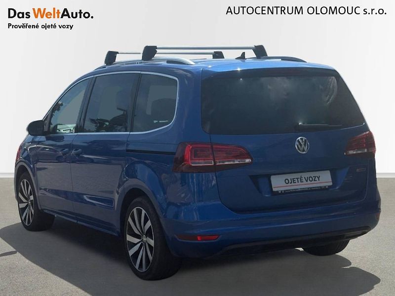 Volkswagen Sharan (2018) 2.0 TDI 7DSG 4MOTION Highline - fotka 26 z 27