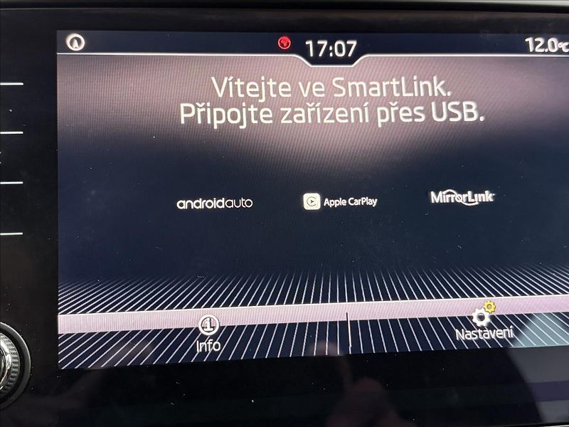 Škoda Octavia 1,6 TDi 85kW DSG,Led,Navi,PDC - fotka 17 z 34