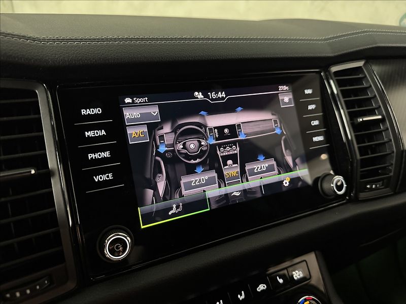 Škoda Kodiaq 2,0 TDi  DSG Sportline Virtual - fotka 40 z 47