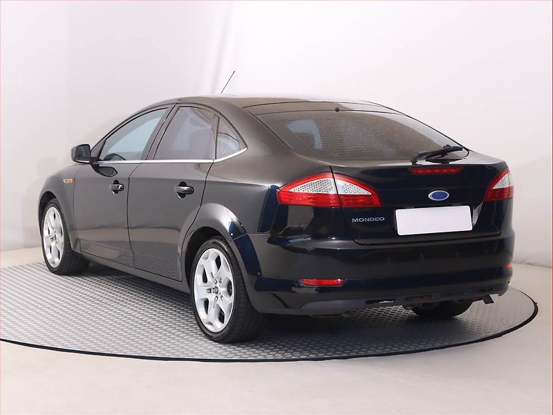 Ford Mondeo (2008) Titanium 2.3 i, Automat - fotka 4 z 18