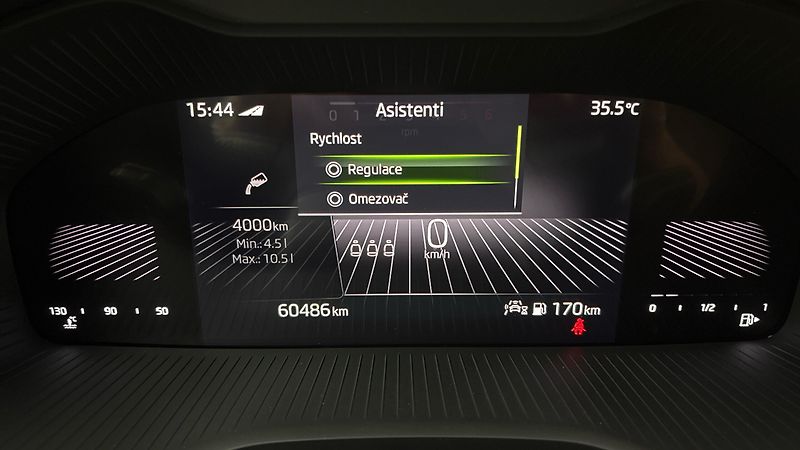 Škoda Karoq 2.0 TDI Style - fotka 10 z 27