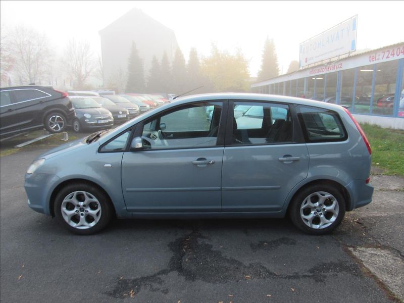 Ford C-MAX 1,8 TDCi 85kW Titanium - fotka 7 z 28