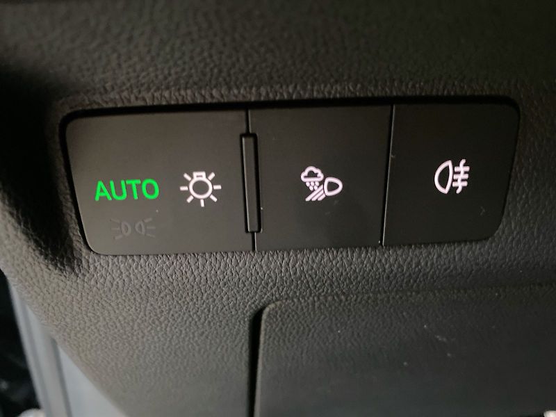 Škoda Enyaq (2025) 85 Sportline - fotka 17 z 32