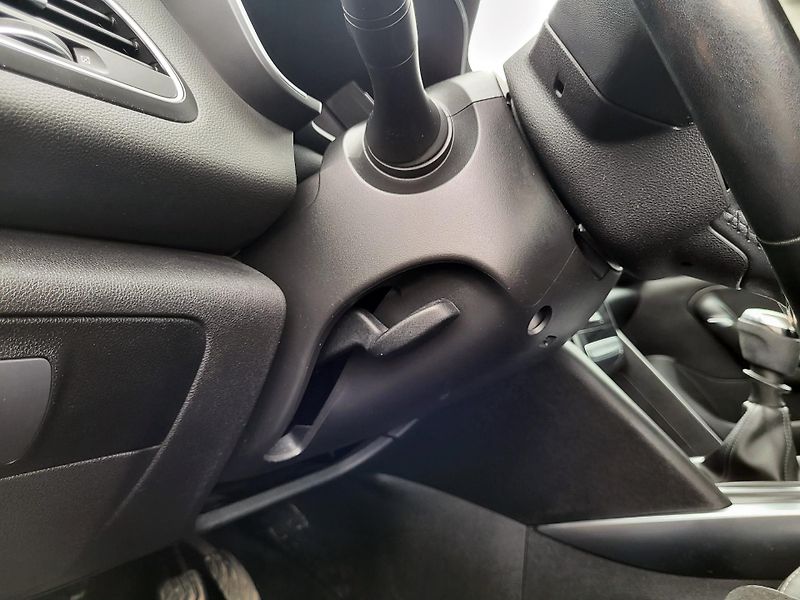 Renault Mégane 1.6 SCe 84kW R.S. LINE *ČR - fotka 30 z 48