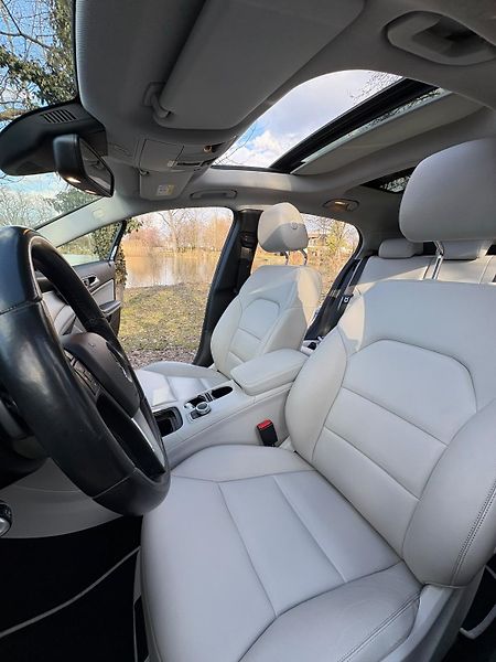 Mercedes-Benz GLA (2014) 220 CDI 4MATIC  - fotka 12 z 20