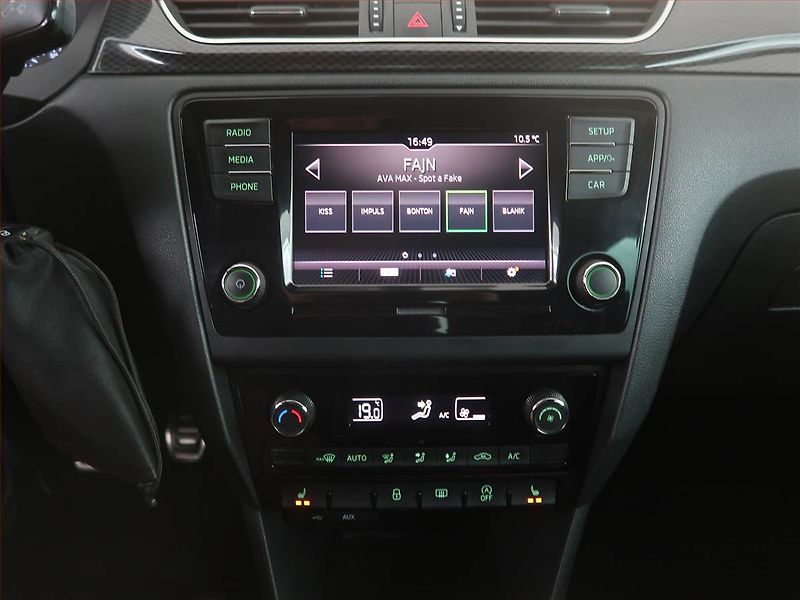 Škoda Rapid (2017) Monte Carlo 1.0 TSI, Bi-Xenony - fotka 12 z 18