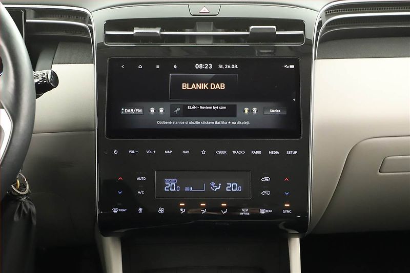 Hyundai Tucson (2022) 1.6 T-GDI - fotka 11 z 20