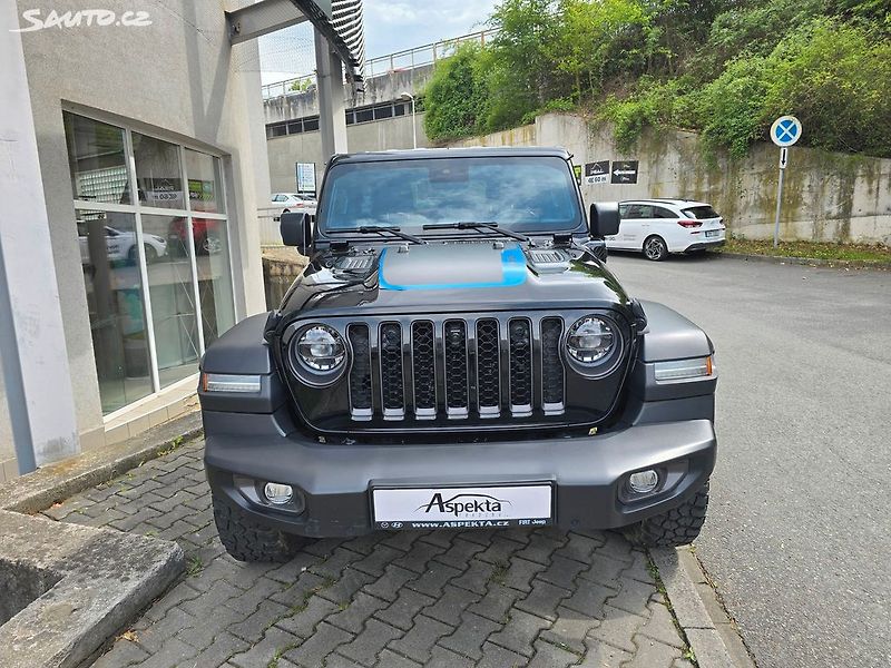 Jeep Wrangler Rubicon 4xe Unlimited, tažné - fotka 8 z 26