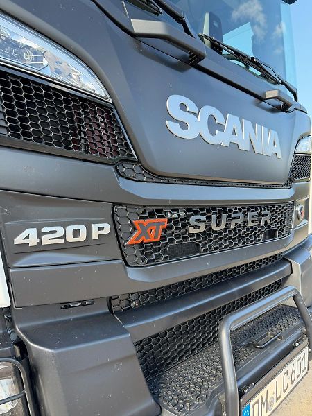 Scania P 420 XT 4x4 Meiller  - fotka 6 z 13