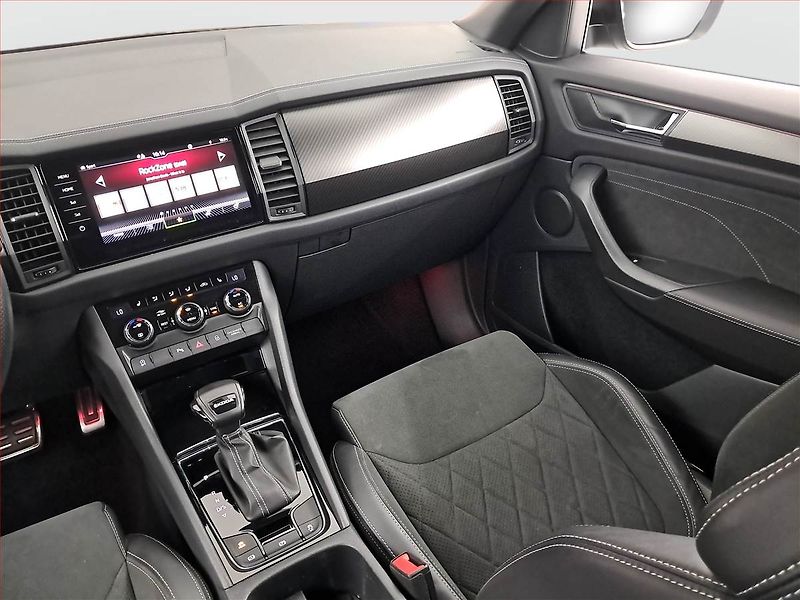 Škoda Kodiaq (2023) Sportline 1.5 TSI - fotka 8 z 22