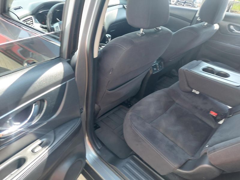 Nissan X-Trail (2015) III. ACENTA dCi 130-zadáno! - fotka 24 z 46