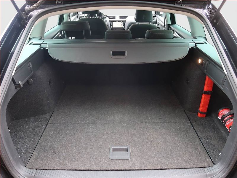 Škoda Octavia (2018) Style 2.0 TDI, Automat - fotka 14 z 21