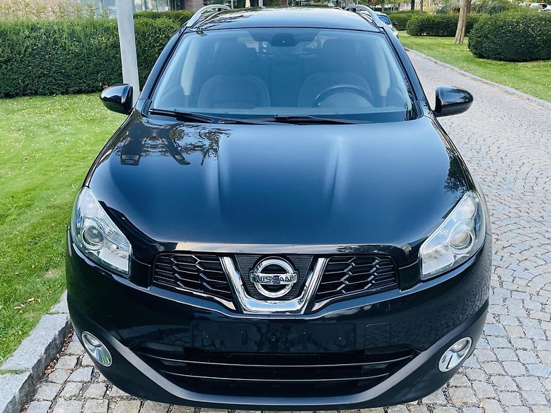 Nissan Qashqai 2.0i +2 MAN 1MAJ TAŽNÉ KAMERA - fotka 6 z 46