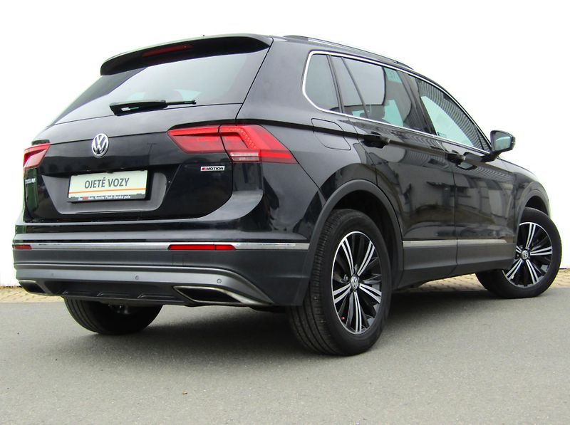 Volkswagen Tiguan (2018) Highline 2.0 BiTDI DSG 4MOTION - fotka 10 z 30