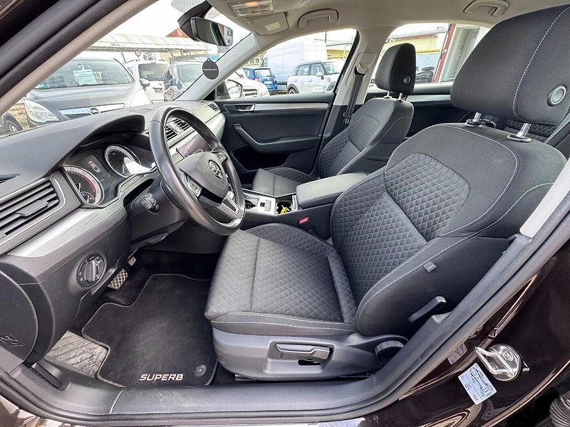 Škoda Superb (2019) 1,5 TSI 110 KW 2. MAJ KM - fotka 18 z 44