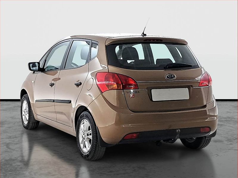 Kia Venga (2011) 1.4 CVVT, Tempomat - fotka 4 z 16