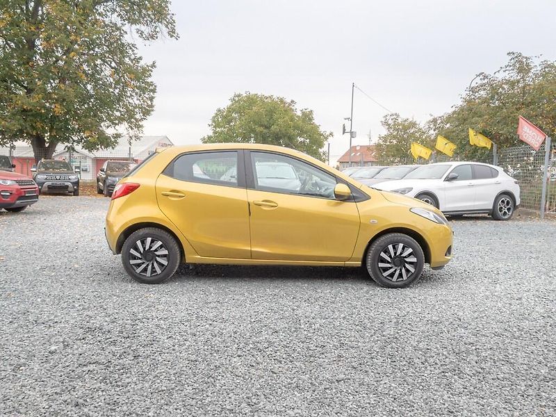 Mazda 2 (2008) 1.4i 63KW – PO SERVISU - fotka 4 z 33
